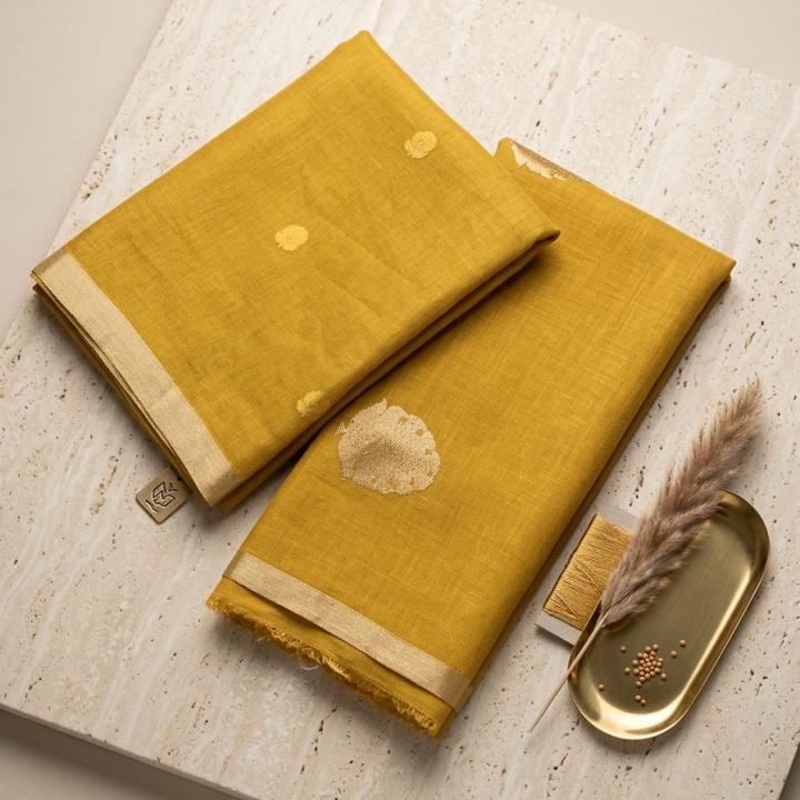 Why Linen Silk Sarees Are the Perfect Choice for Wedding Season